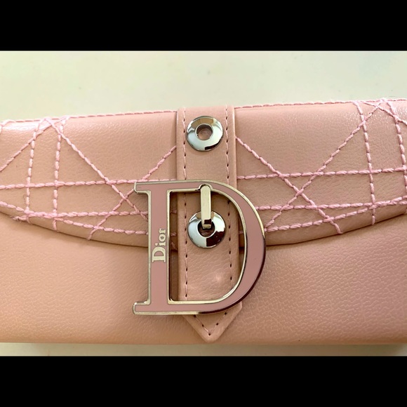 Christian Dior makeup palette - Picture 2 of 16